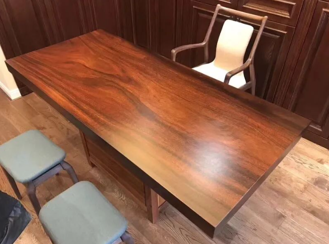 奥坎大板桌开裂能买不,开裂修补后还会开裂么? 奥坎大板桌开裂能买不,开裂修补后还会开裂么?