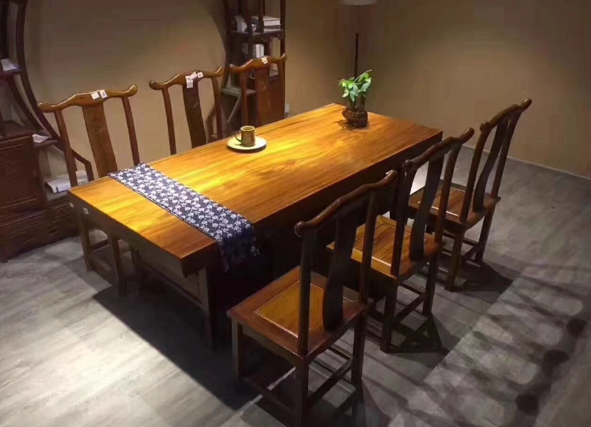 奥坎大板做餐桌可以吗